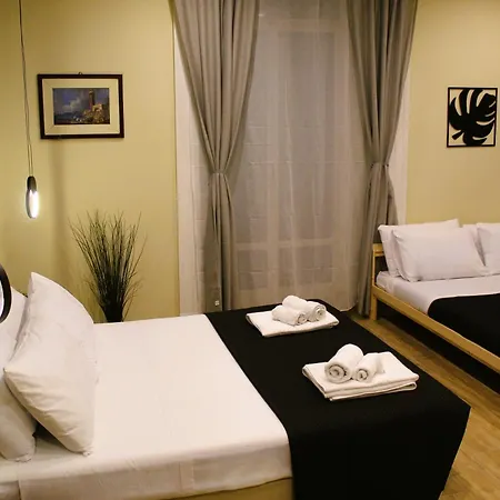 Guest house Blackwoody Contemporary - Centro Storico Via Toledo *