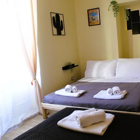 Guest house Blackwoody Contemporary - Centro Storico Via Toledo