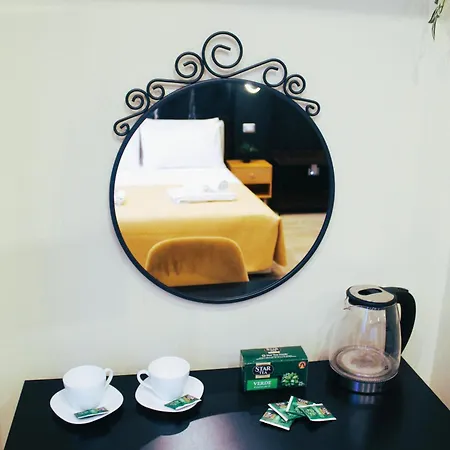 Blackwoody Contemporary - Centro Storico Via Toledo Guest house *